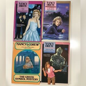 Vintage Nancy Drew Books 4 Pack